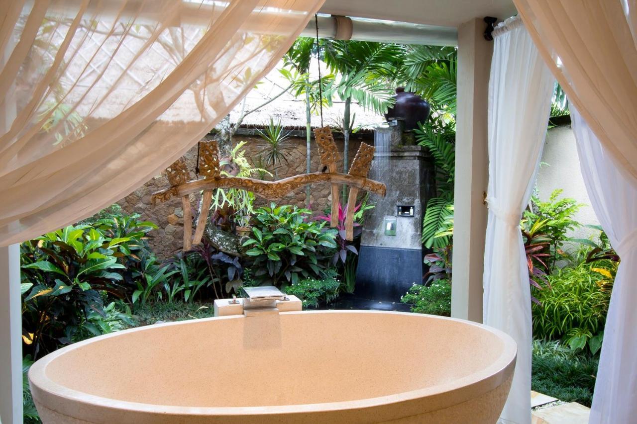 Villa Teresa Canggu Exteriör bild